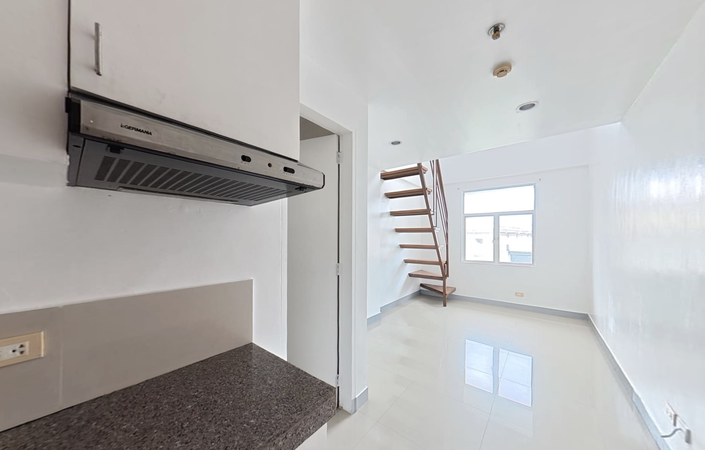 360° tour cover for Comfortable LOFT in 3H DMSY HOLDINGS building in Quezon City